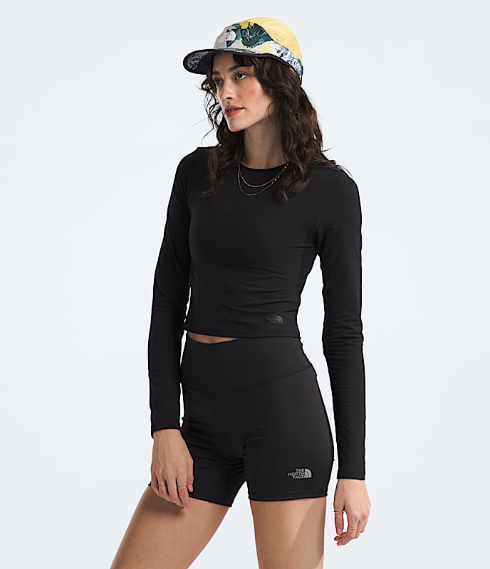 Womens Dune Sky LongSleeve TNF MODEL34