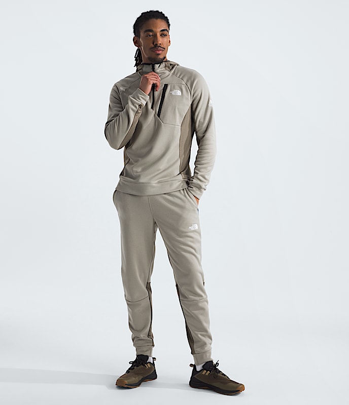 Mens Mountain Athletics Fleece Hoodie Zip TNF HERO2