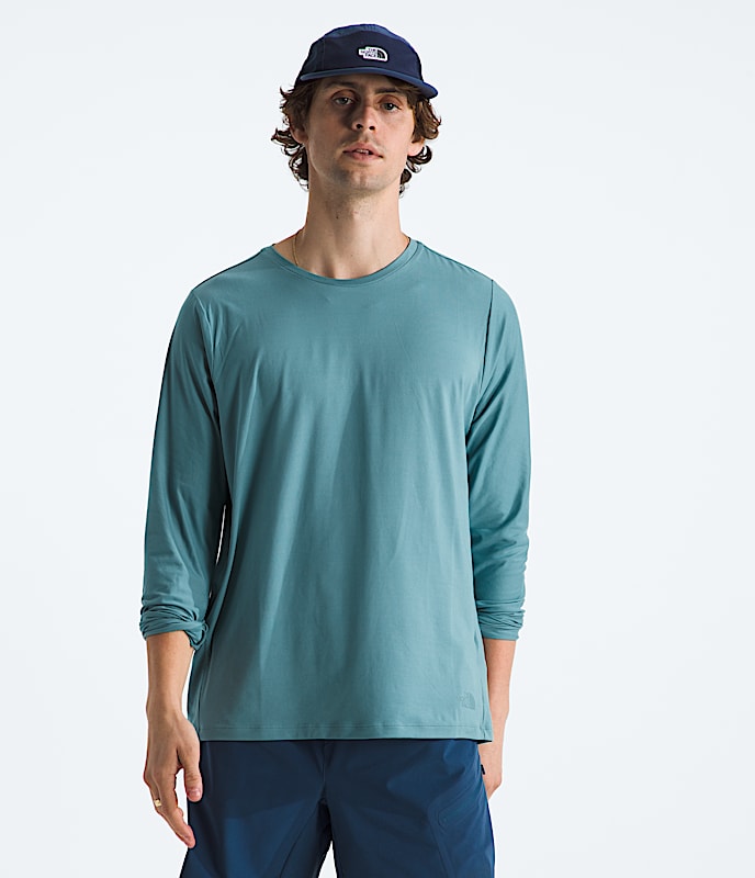 Mens Dune Sky LongSleeve Crew TNF HERO