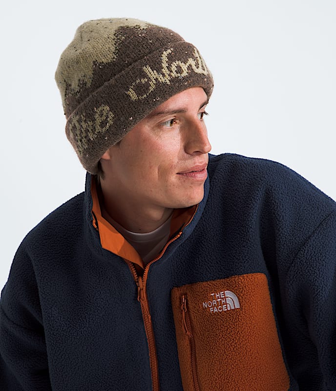 Tuque Cabin Mountainscape TNF MODELBACK