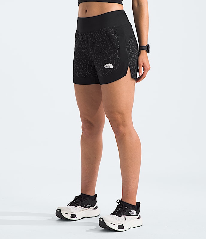 Womens Sunriser 4 Shorts TNF MODEL34