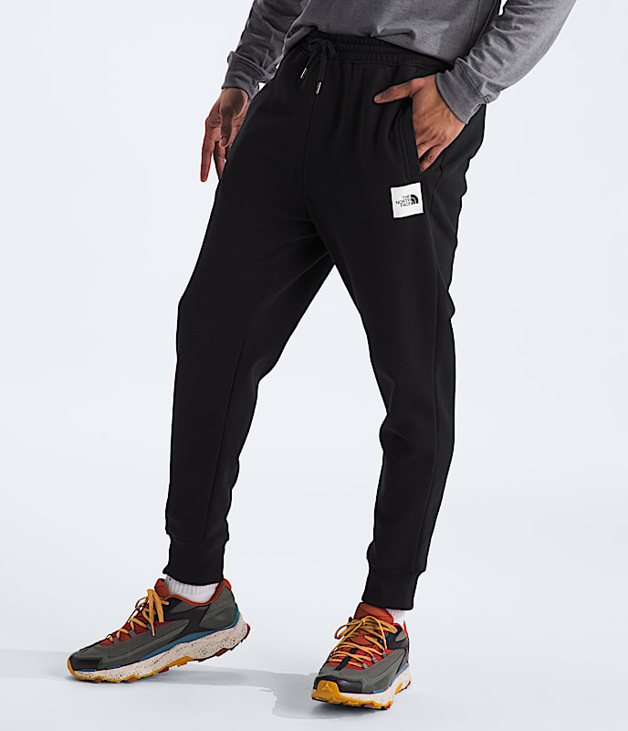 Mens Core Joggers TNF MODEL34
