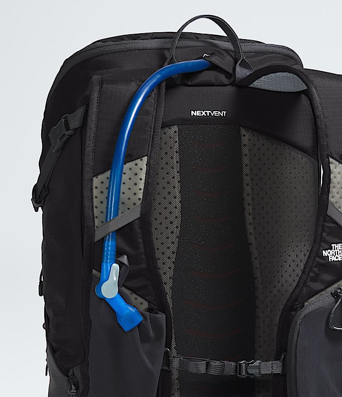 Trail Lite 24 Backpack TNF TNF BlackAsphalt Grey ALT2
