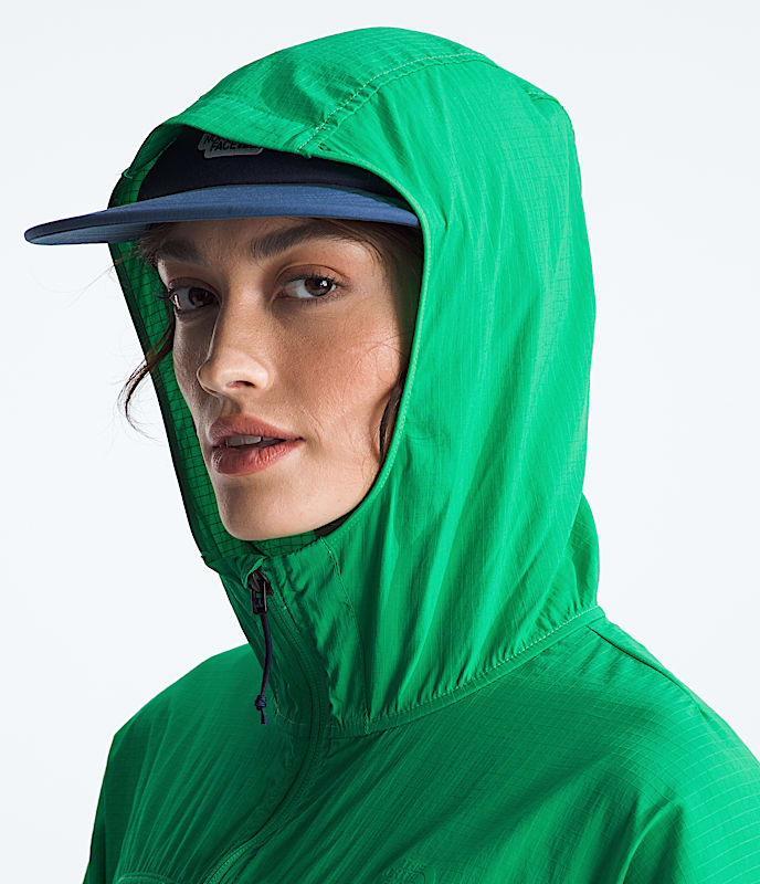 Womens Spring Peak Jacket TNF MODELHOOD2