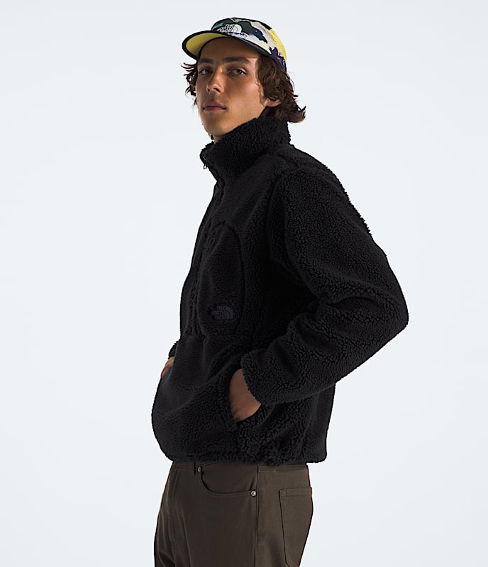 Mens Extreme Pile 2 Pullover TNF MODEL34