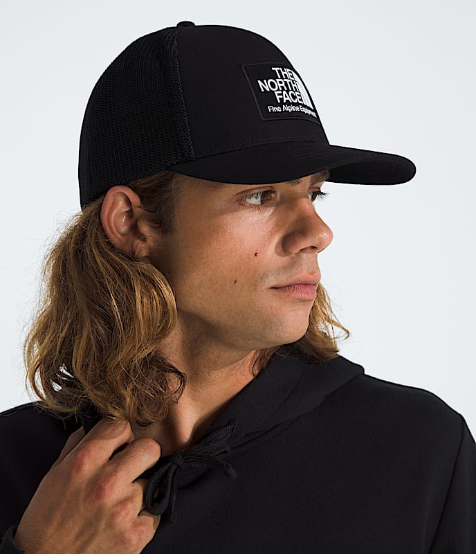 Fitted Truckee Trucker Hat TNF MODELBACK