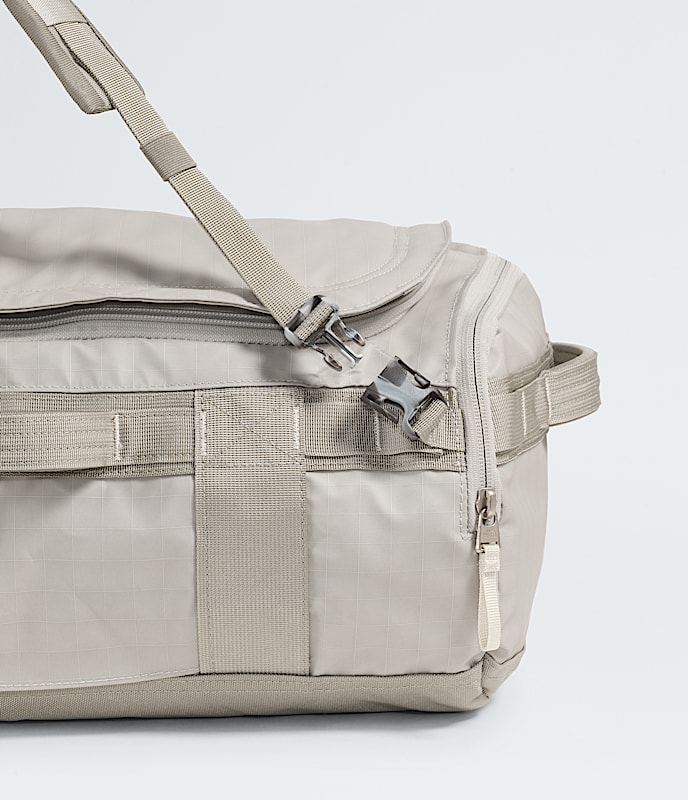 Base Camp Voyager Duffel32L TNF SoapstoneStone Slab ALT3