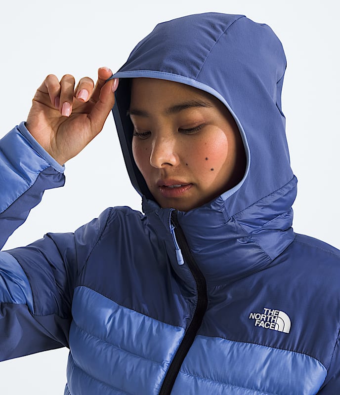 Womens Terra Peak Hybrid Hoodie TNF MODELHOOD2