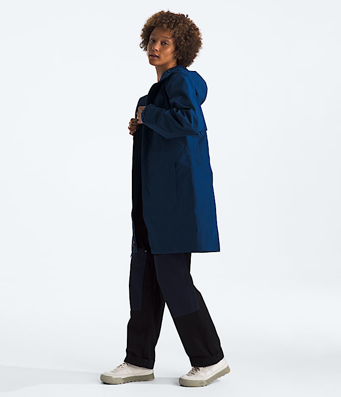 Womens Daybreak Mid Rain Parka TNF MODEL34