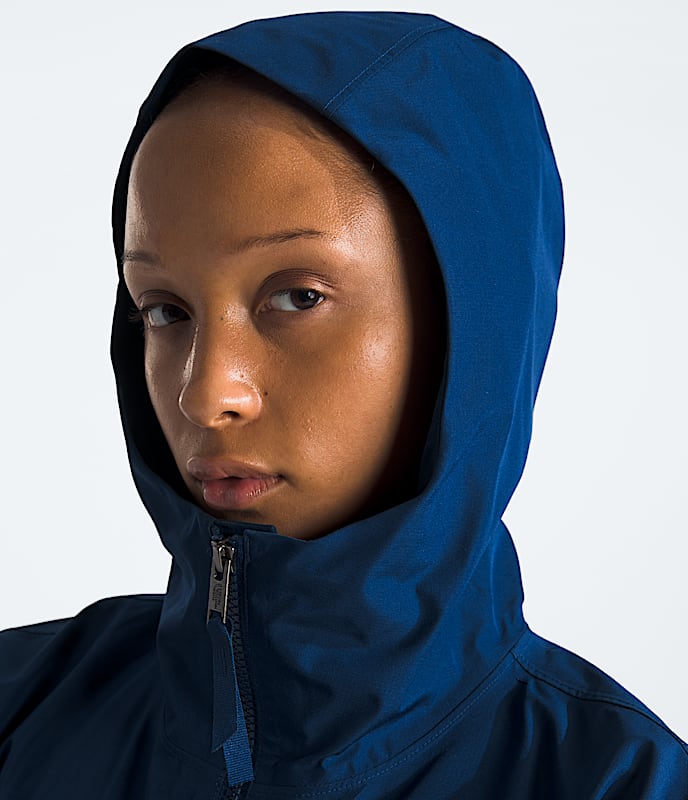 Womens Daybreak Mid Rain Parka TNF MODELHOOD2