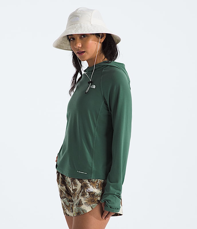 Womens Adventure Sun Hoodie TNF MODEL34