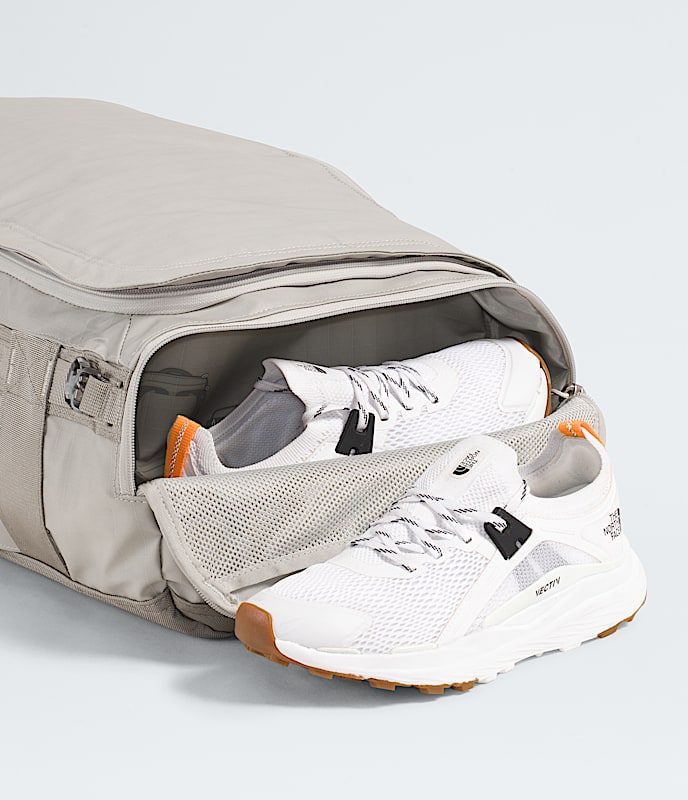 Base Camp Voyager Duffel32L TNF SoapstoneStone Slab ALT2