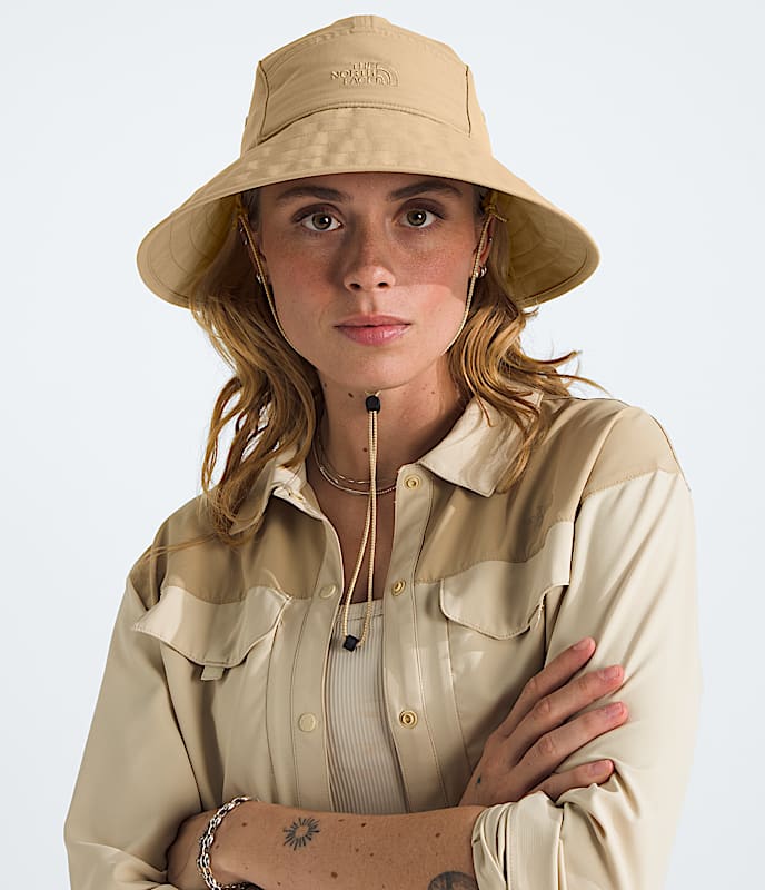 Womens Class V Brimmer TNF MODELBACK