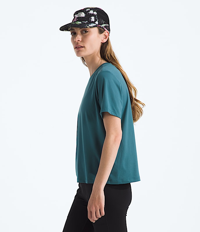 Womens Dune Sky ShortSleeve TNF MODEL34