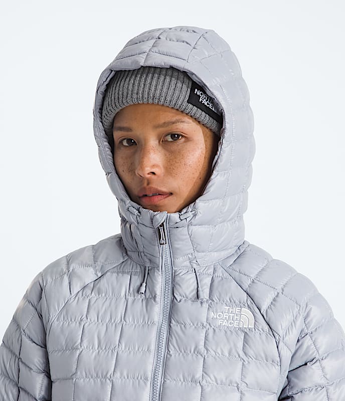 Parka  capuchon THERMOBALL pour femmes TNF MODELHOOD2