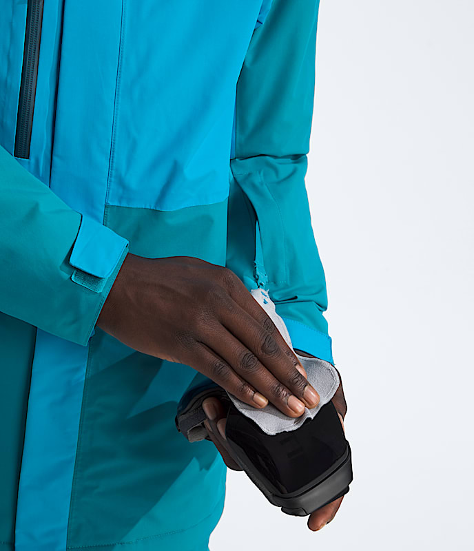 Mens Freedom Insulated Jacket TNF ALT1