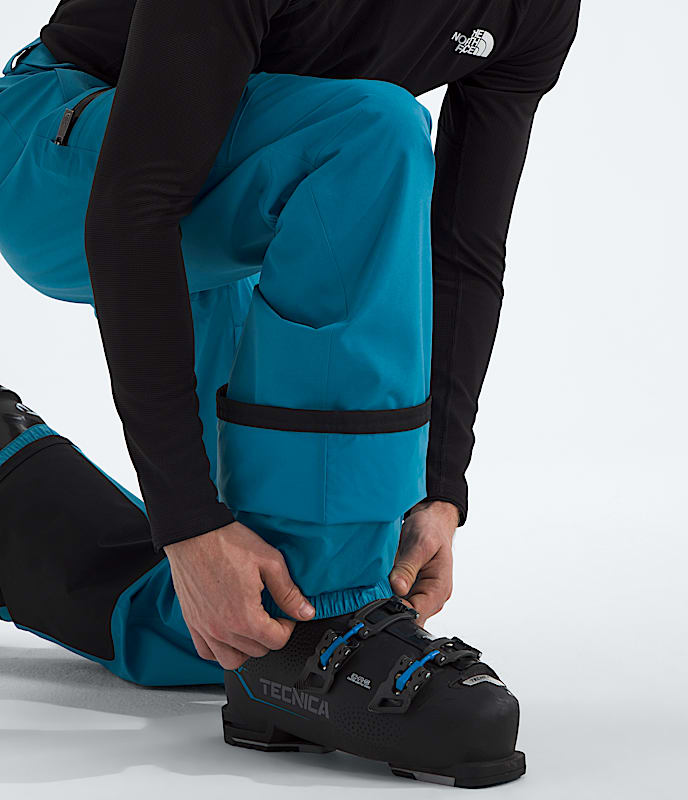 Mens Chakal Pants TNF MODELALT1