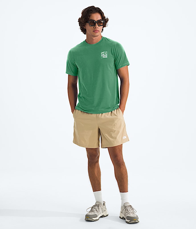 Mens Adventure Sunrise Hike ShortSleeve Tee TNF HERO2