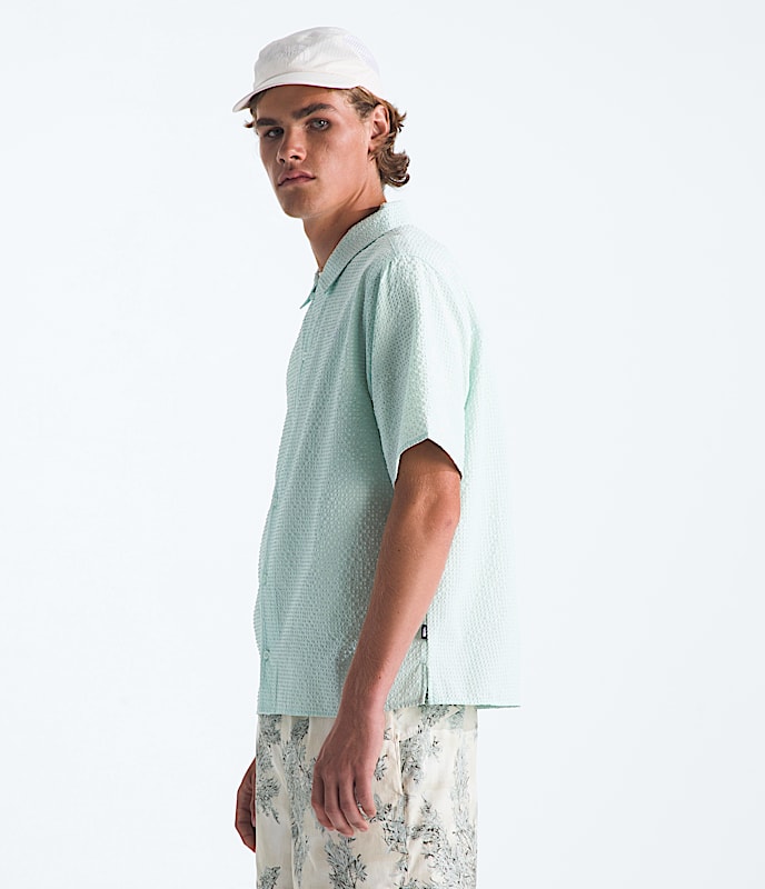Mens Pacific City Button Down TNF MODEL34