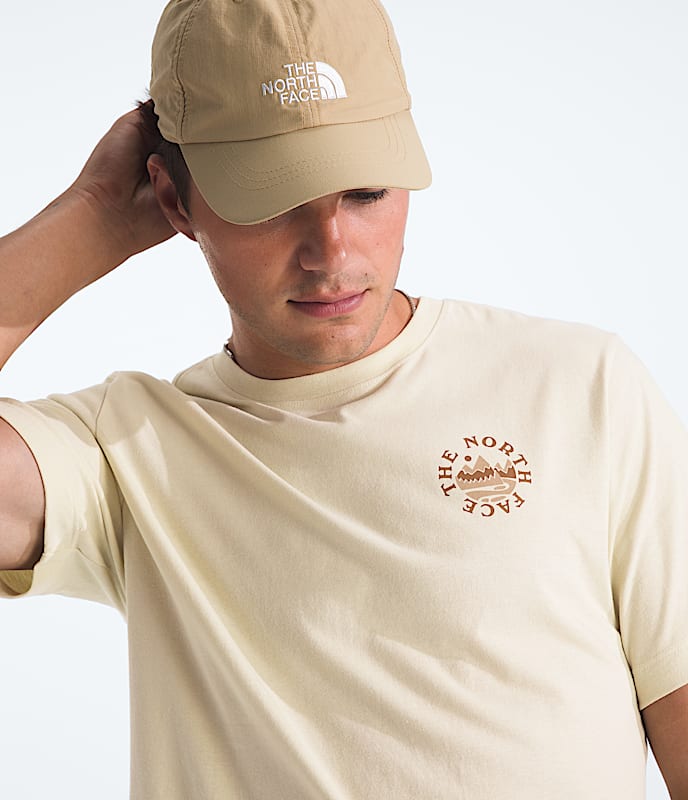 Mens Sunrise Escape Regular ShortSleeve Tee TNF HERO2