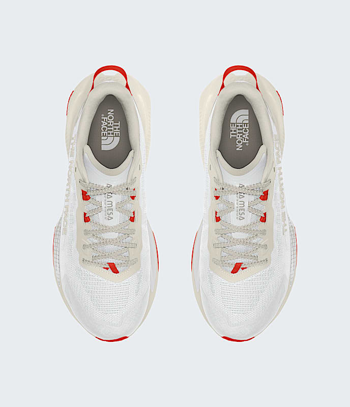 Mens Altamesa 500 V2 Shoes TNF DETAILINSTEP