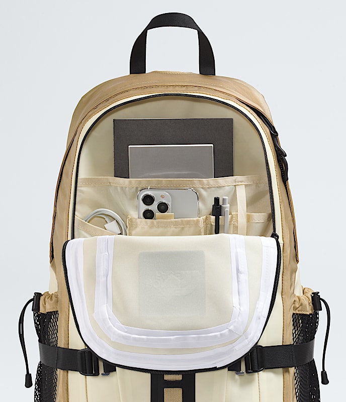 Hot Shot Base Camp Backpack TNF DETAIL1