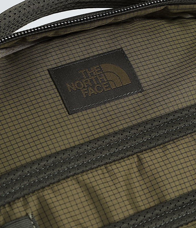 Base Camp Voyager Pro Travel Pack TNF New Taupe GreenTNF Black ALT1