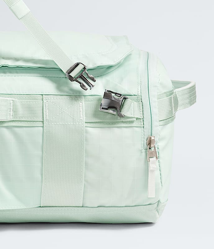 Base Camp Voyager Duffel32L TNF ALT3