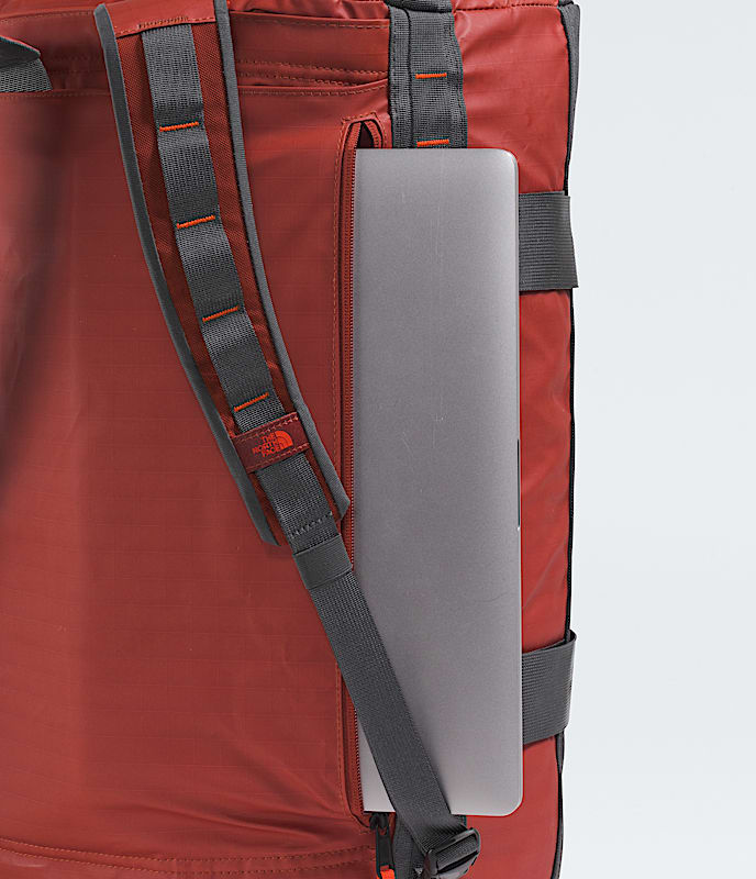 Base Camp Voyager Duffel42L TNF DETAIL2