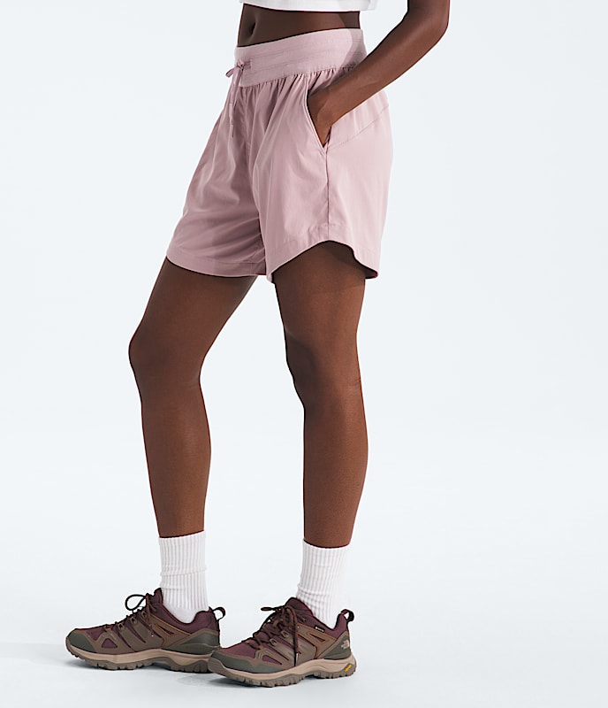 Womens Aphrodite Arise 5 Shorts TNF MODEL34