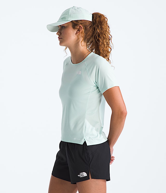 Womens Sunriser ShortSleeve TNF MODEL34