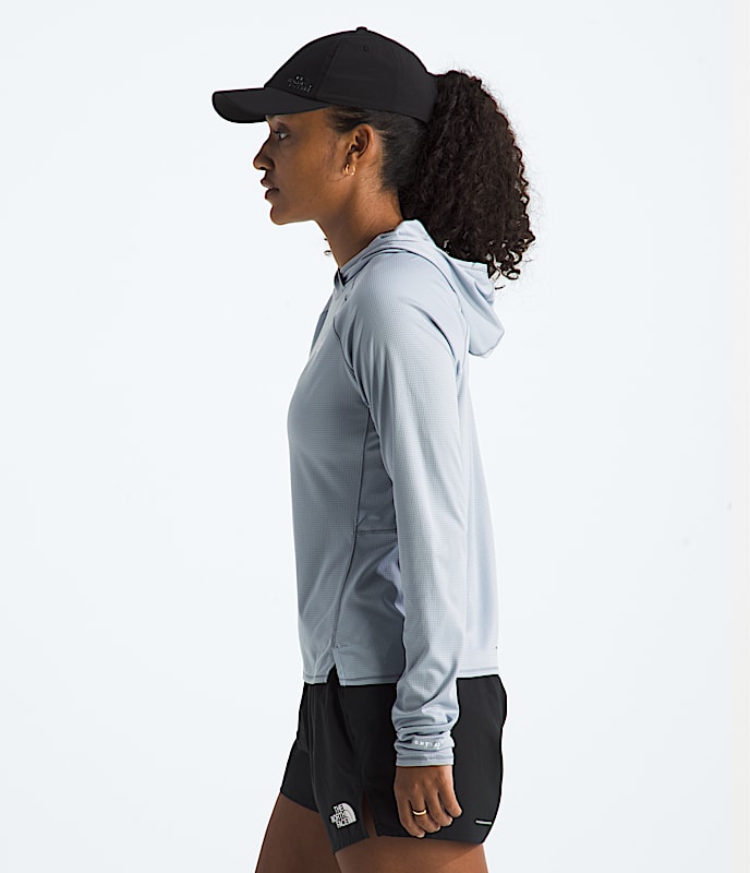 Womens Sunriser Hoodie TNF MODEL34