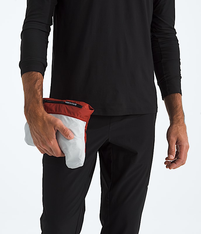 Mens Alta Vista Rain Jacket TNF MODELALT6