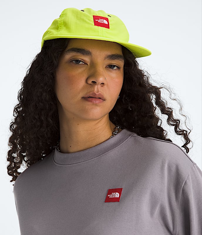 Tshirt droit  manches courtes TNF Red Box pour femmes TNF HERO3