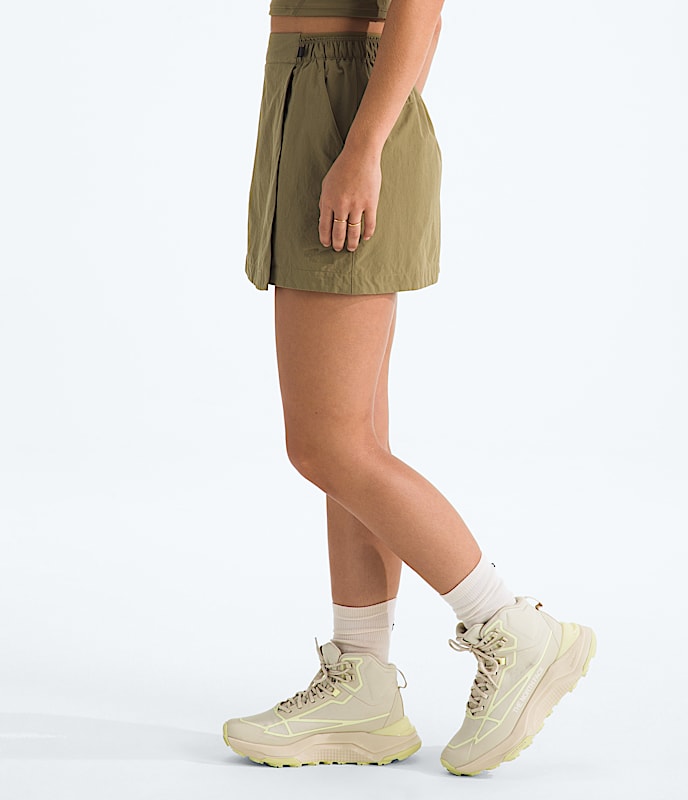 Womens Basin Skort TNF MODEL34