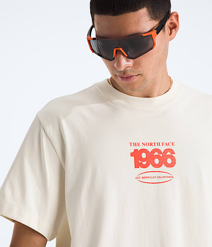 Tshirt imprim  manches courtes dcontract Track Relaxed pour hommes TNF HERO2