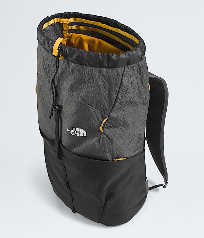 Clyffe Daypack  23L TNF INT