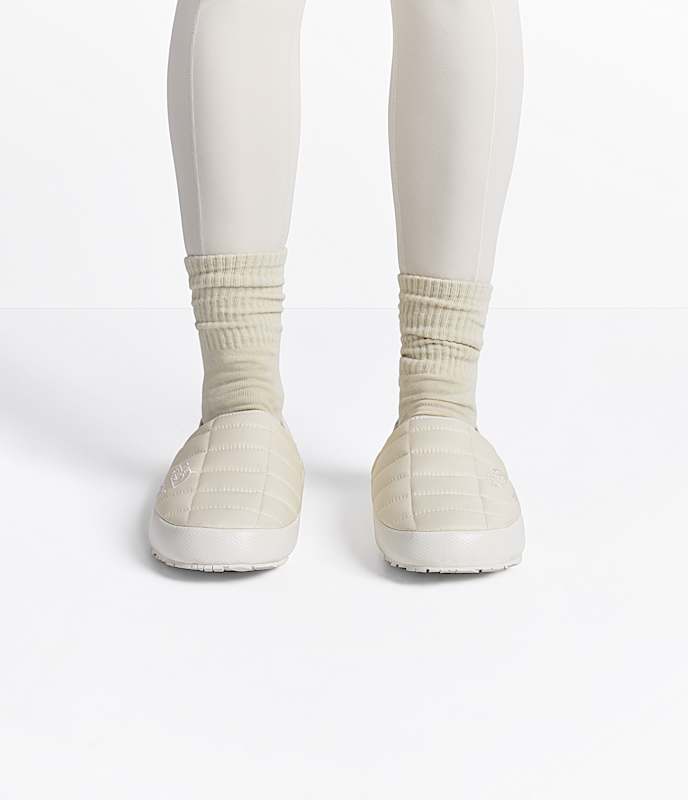 Mule Thermoball Traction V The North Face x SKIMS - 2