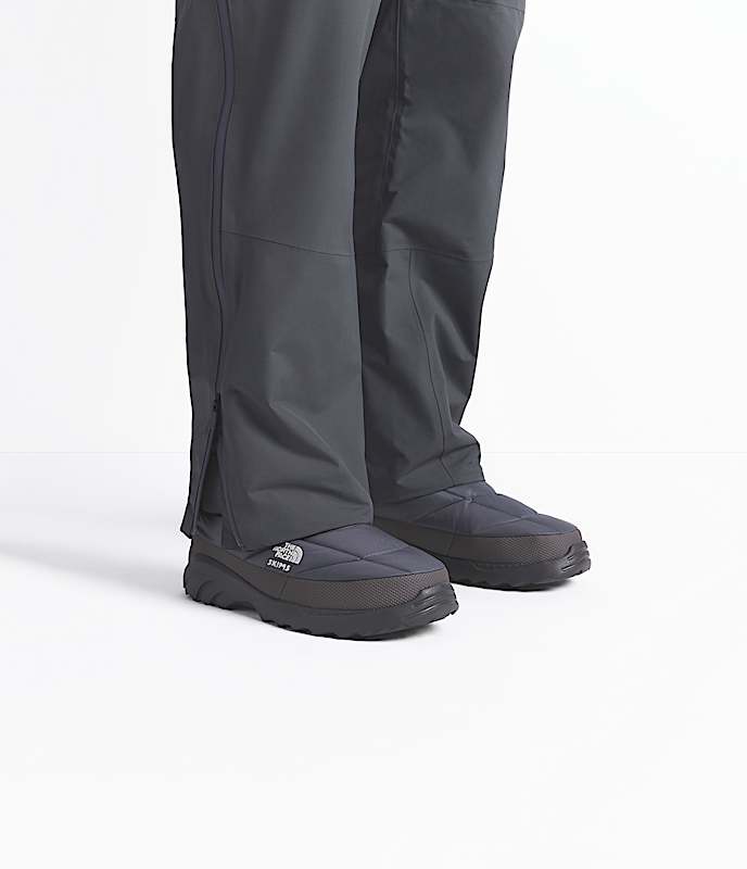 Chukka Nuptse Traction The North Face x SKIMS TNF Gris acier SkGris acier Sk MODEL34