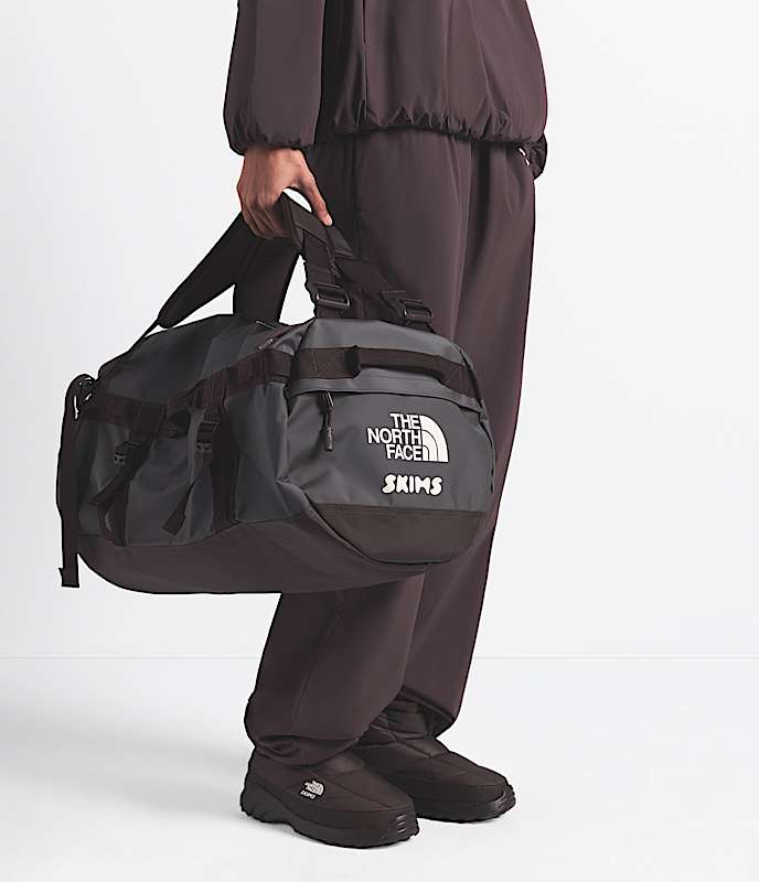 Sac de sport Base Camp The North Face x SKIMS  petit TNF Phnix Sk HERO