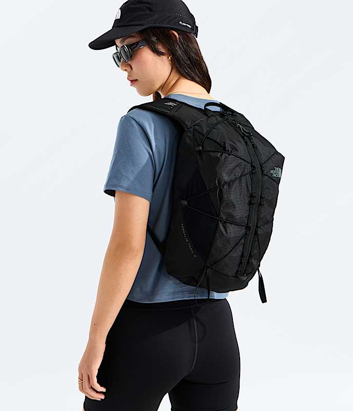 Borealis Trail 16 Backpack TNF MODELBACK