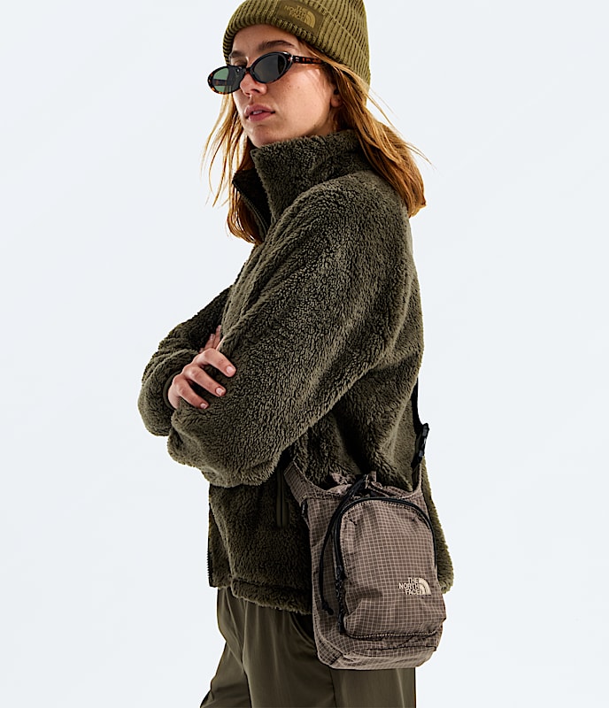 Never Stop Bucket Bag TNF MODELBACK