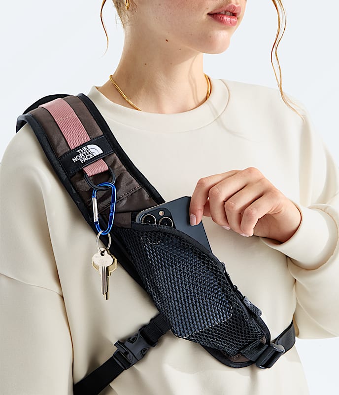 Hot Shot Sling TNF ALT1