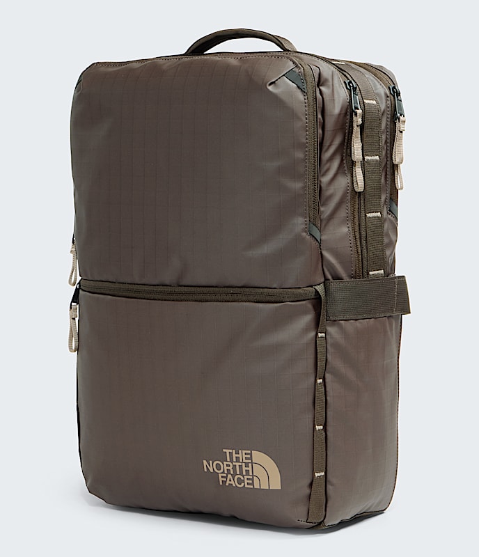 Base Camp™ Voyager Daypack - 26L | The North Face Canada