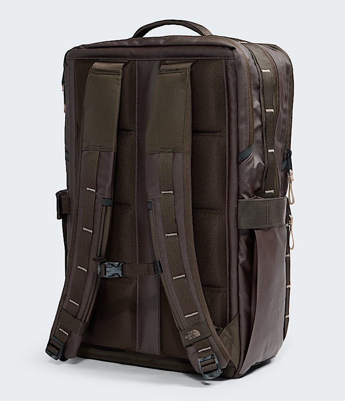 Base Camp™ Voyager Daypack - 26L | The North Face Canada