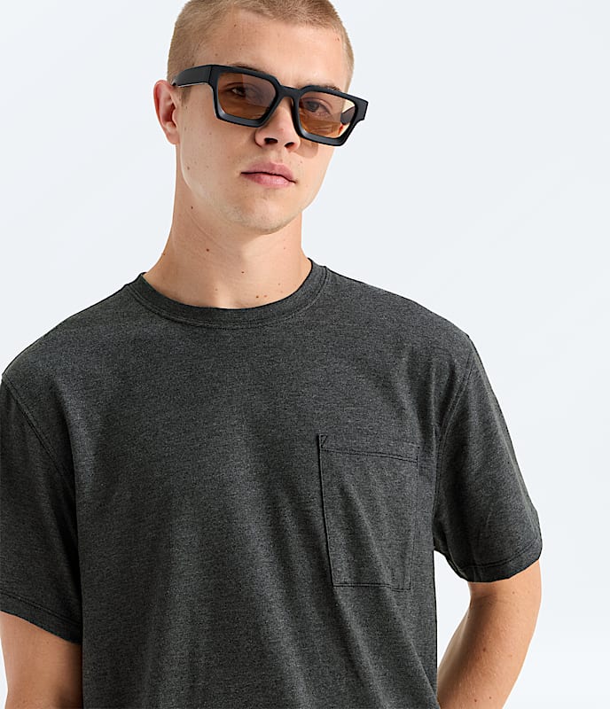 Mens TriBlend ShortSleeve Pocket Tee TNF HERO2