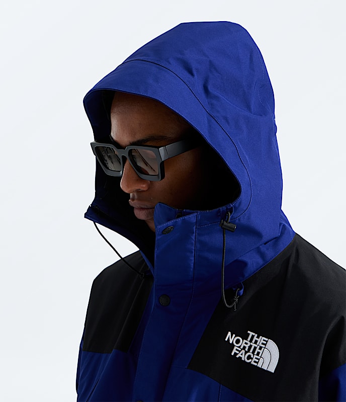 Mens GORETEX Mountain Jacket TNF MODELHOOD2