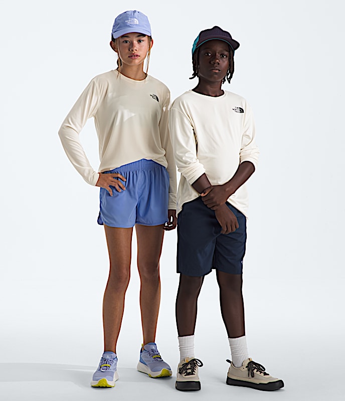 Boys  Girls 247 LongSleeve Tee TNF White Dune Main