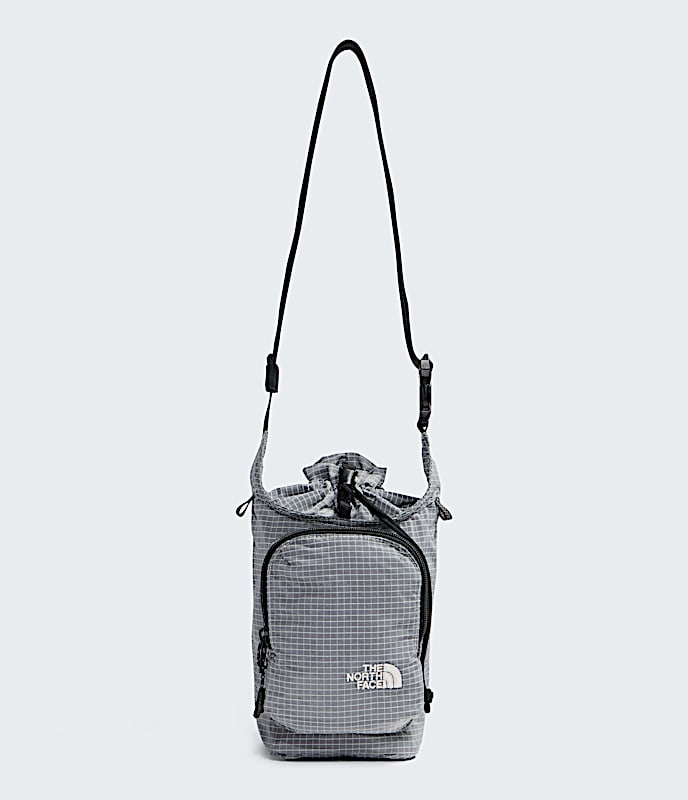 Never Stop Bucket Bag TNF Cumulus Cloud HERO