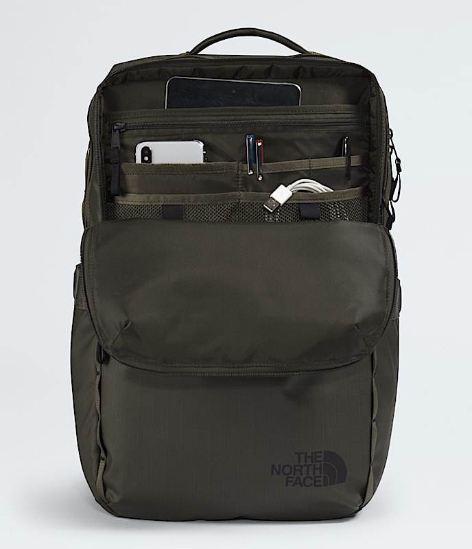 Base Camp Voyager Daypack (26L)